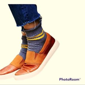 Free People Off Duty Cognac Leather Slip On Sneakers 39